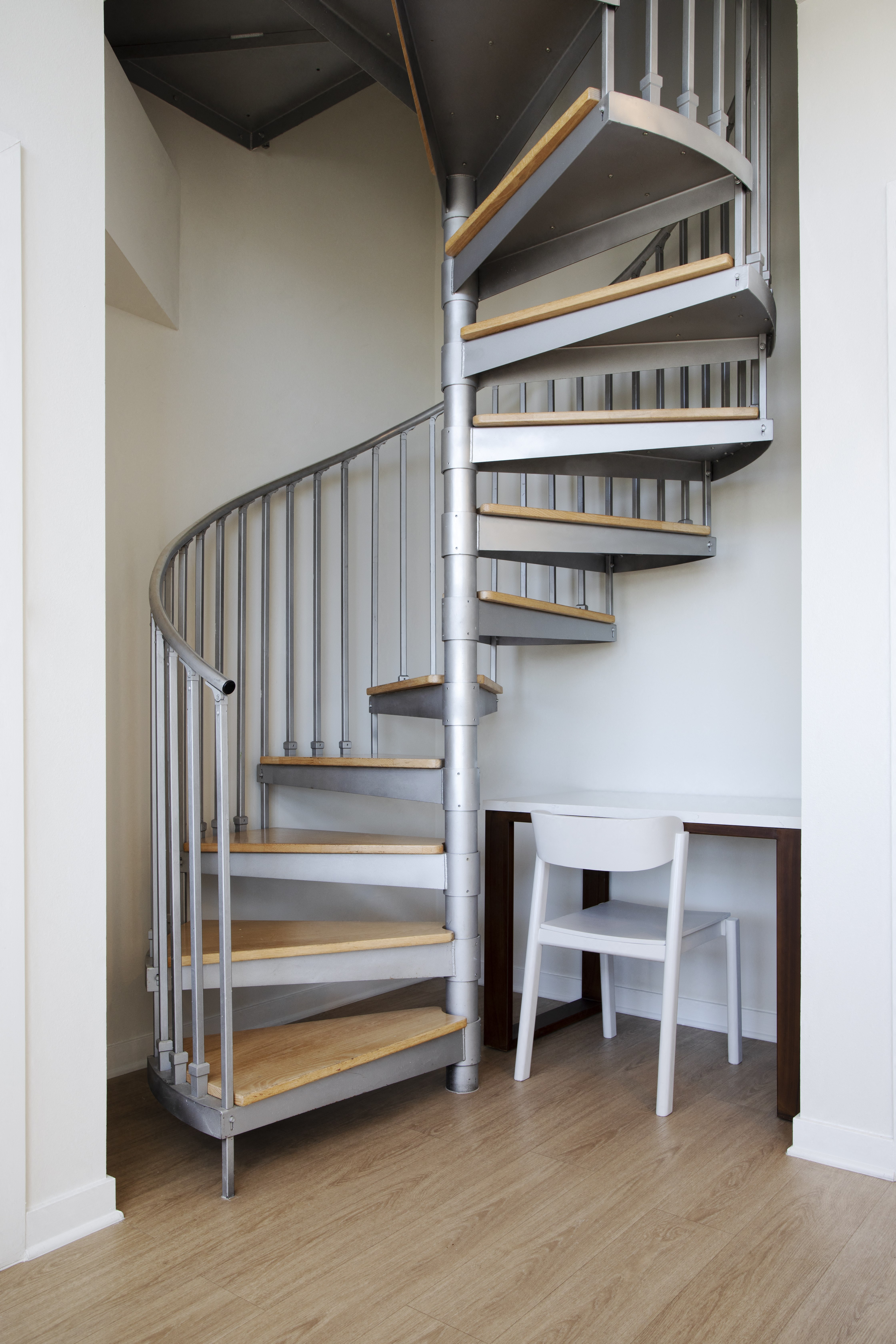West-Los-Angeles-Apartments-NMS-1759-Beloit-3Loft-Stairs